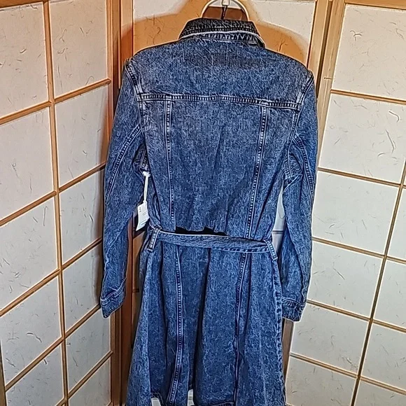 Women New Blue Jean a.n.a Dress with belt in a Size Large - Picture 4 of 5